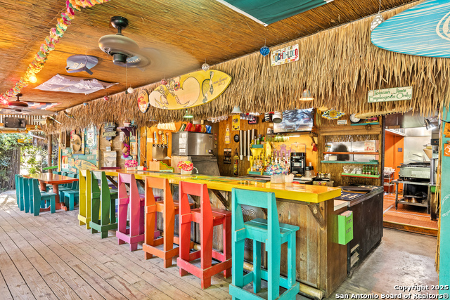 Listing photo id 16 for 5820 Highway 27