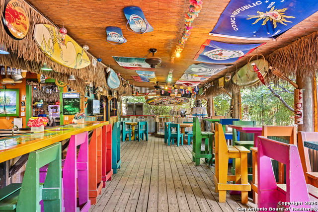 Listing photo id 17 for 5820 Highway 27