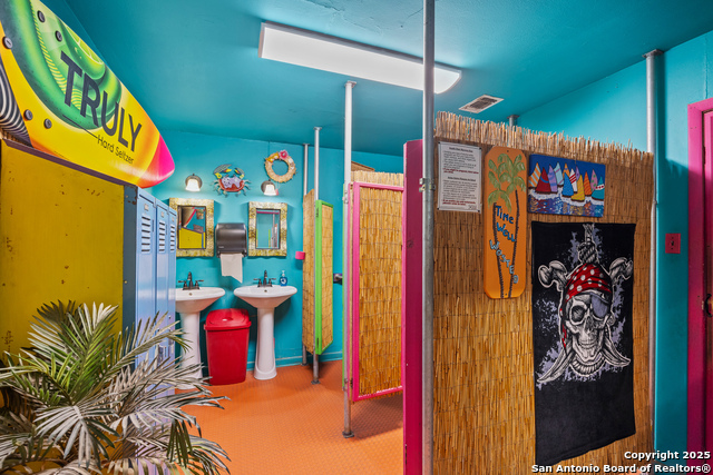 Listing photo id 20 for 5820 Highway 27