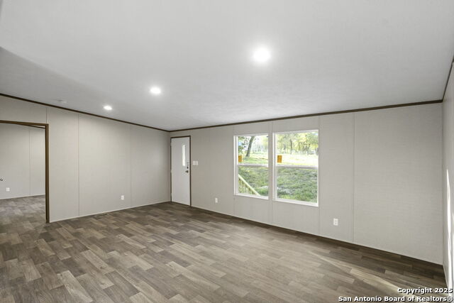 Image 6 of 16 For 234 Flores Oaks