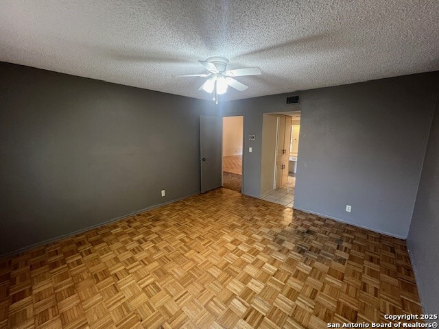 Image 10 of 22 For 6835 Stockport