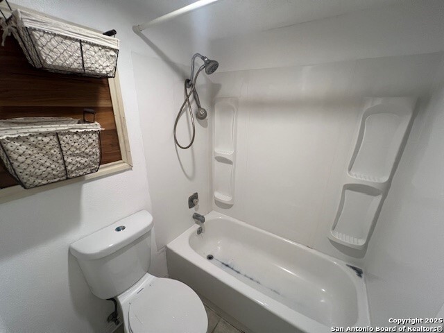 Image 11 of 22 For 6835 Stockport