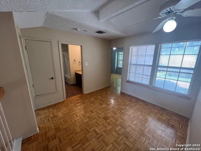 Image 16 of 22 For 6835 Stockport