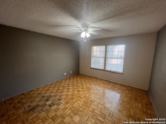 Image 8 of 22 For 6835 Stockport