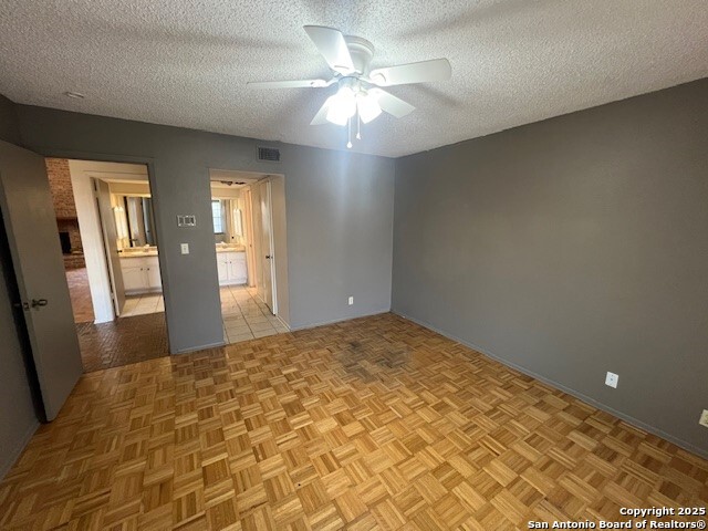 Image 9 of 22 For 6835 Stockport