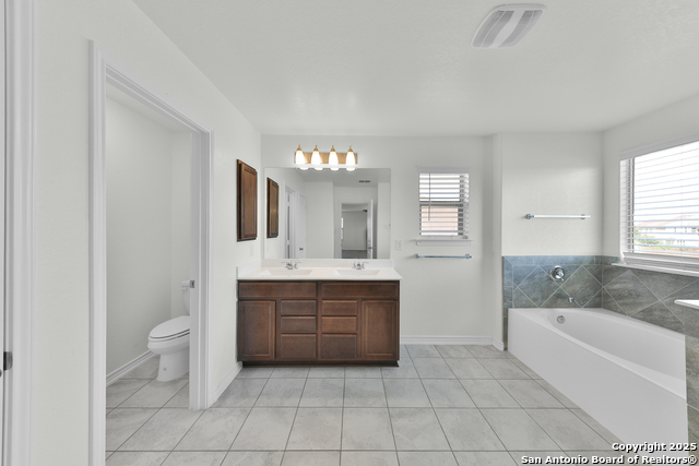 Listing photo id 17 for 11255 Sawyer Valley