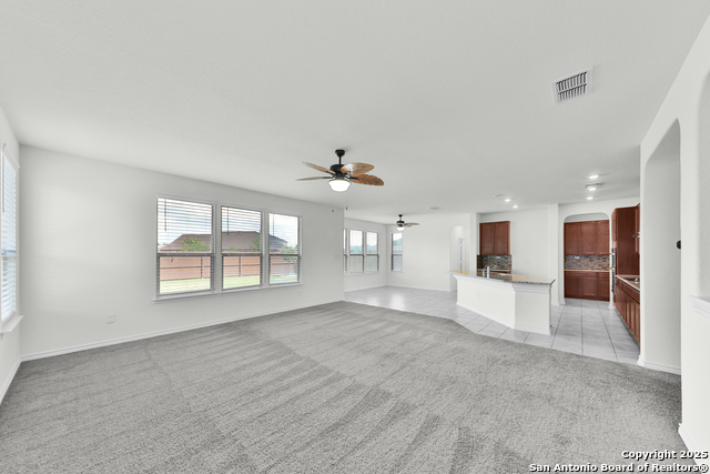 Listing photo id 3 for 11255 Sawyer Valley