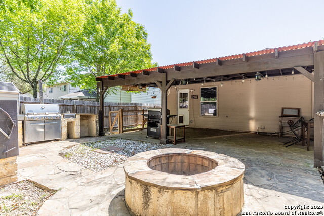 Listing photo id 25 for 7731 Saddle