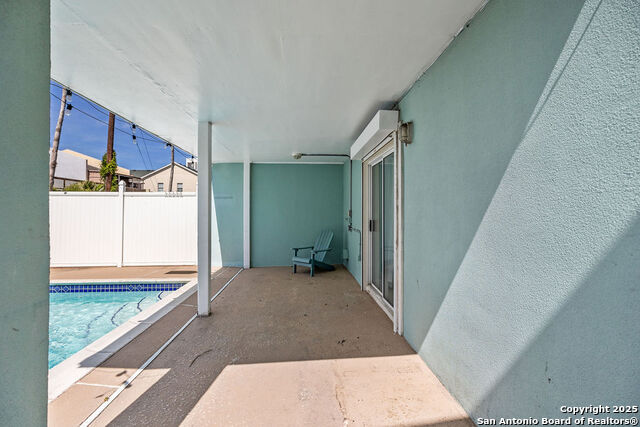 Image 22 of 28 For 120a Huisache E A