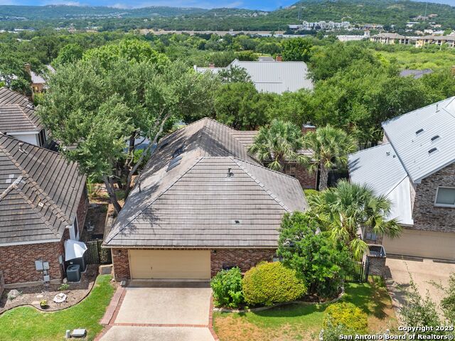 Image 38 of 43 For 106 Westcourt Ln