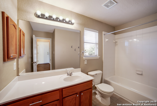 Image 16 of 31 For 2629 Hansel Heights