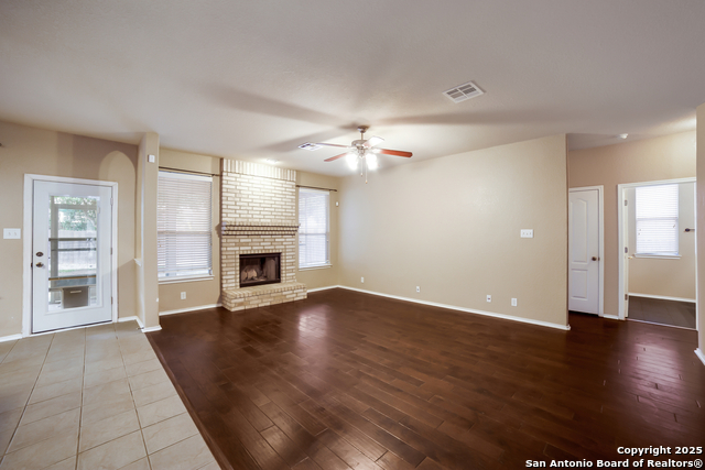 Image 4 of 31 For 2629 Hansel Heights