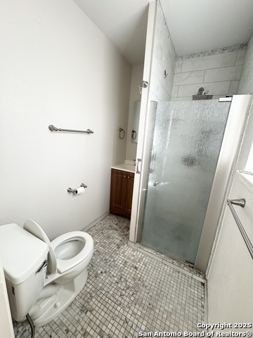 Listing photo id 14 for 10207 Roddy Rd