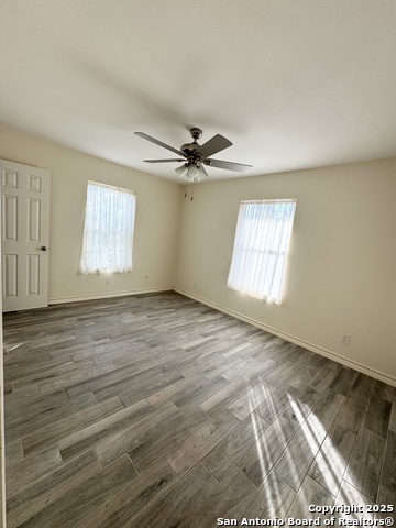 Listing photo id 16 for 10207 Roddy Rd