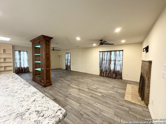 Listing photo id 6 for 10207 Roddy Rd