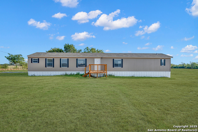 Details for 15045 Saint Hedwig, St Hedwig, TX 78152
