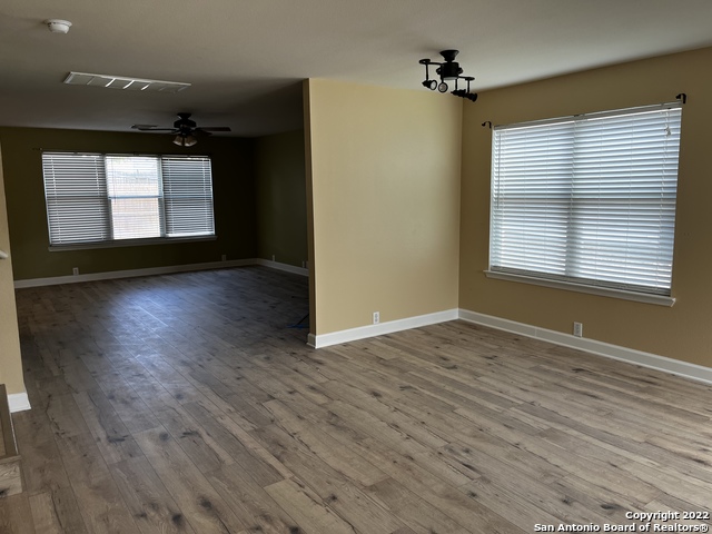 Image 3 of 12 For 1707 Mountain Brook