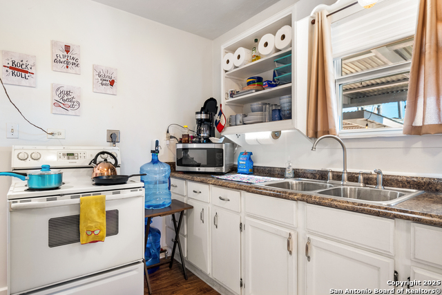 Listing photo id 10 for 13812 Pr 37