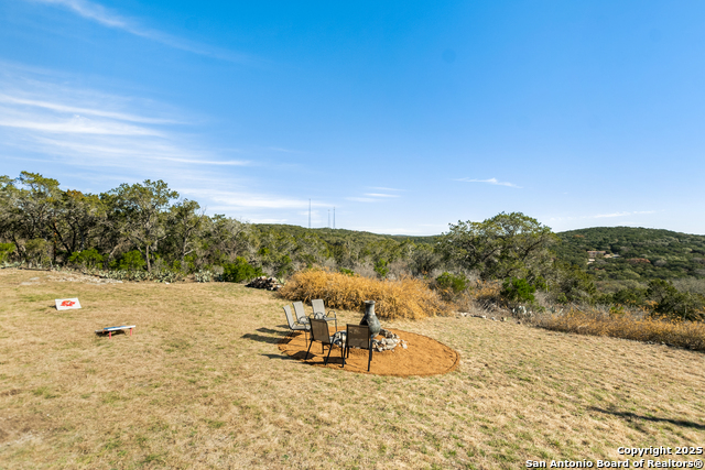 Listing photo id 25 for 13812 Pr 37