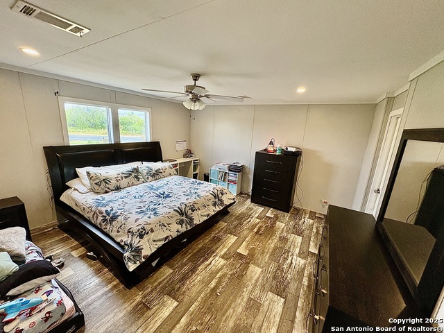 Image 5 of 10 For 607 Pr 4653  