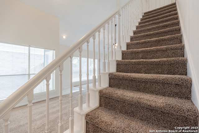 Image 12 of 34 For 5834 Spring  