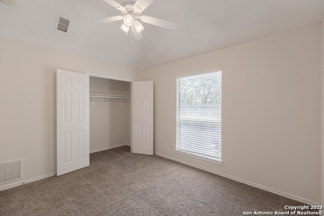 Image 14 of 34 For 5834 Spring  