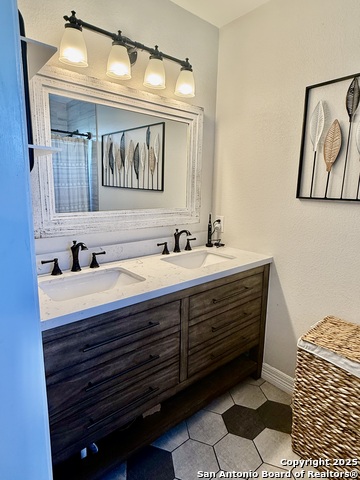 Image 13 of 20 For 5 Brieley