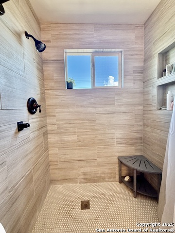 Image 14 of 20 For 5 Brieley