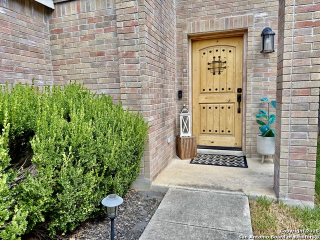 Image 3 of 20 For 5 Brieley