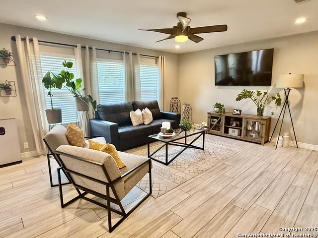 Image 5 of 20 For 5 Brieley