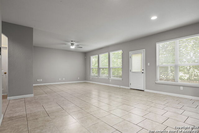 Image 10 of 27 For 9963 Belmore