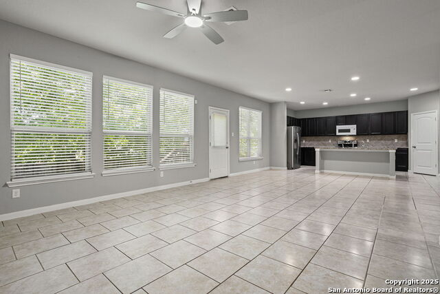 Image 5 of 27 For 9963 Belmore