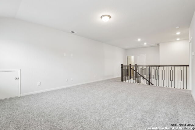 Listing photo id 27 for 17014 Blaise Terrace