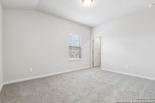 Listing photo id 28 for 17014 Blaise Terrace