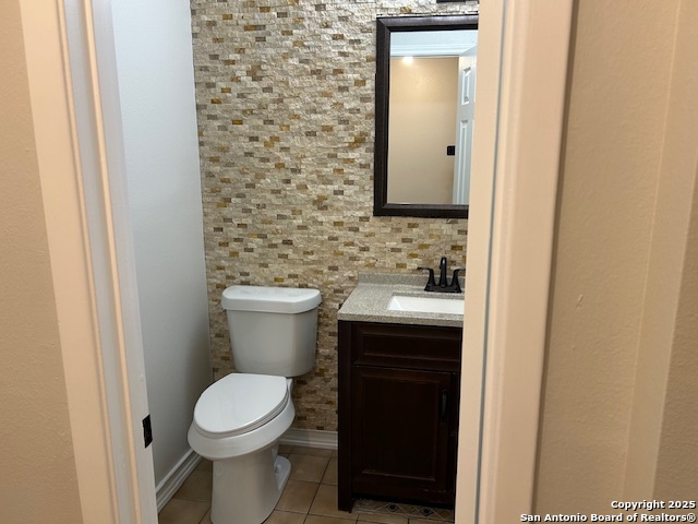 Listing photo id 7 for 8226 Club Meadow
