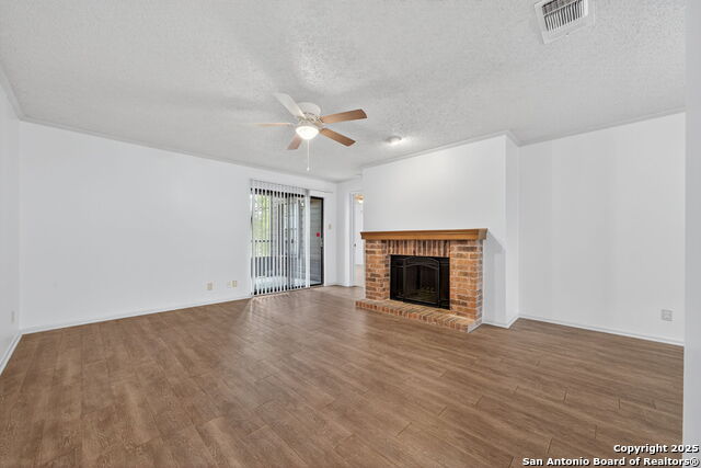 Image 4 of 25 For 4212 Medical Dr  1604