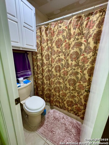 Image 17 of 28 For 7500 Branding