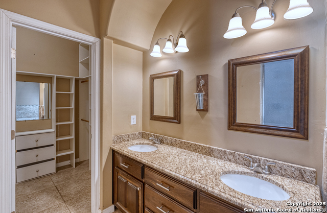 Image 16 of 45 For 328 Fair Oaks