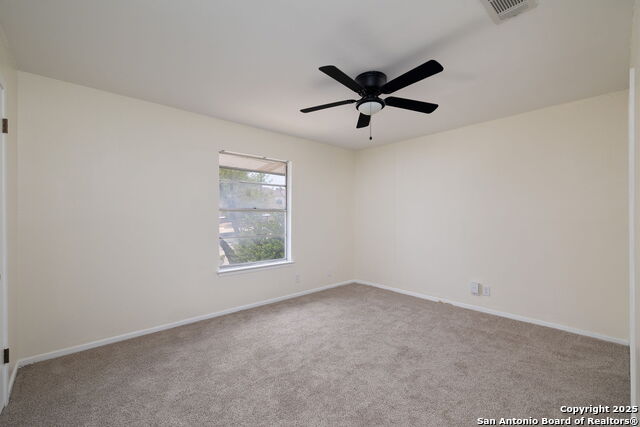 Listing photo id 29 for 6123 Farragut