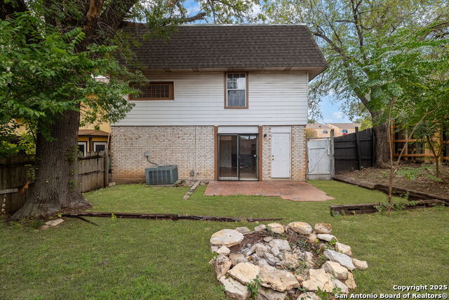 Listing photo id 34 for 6123 Farragut