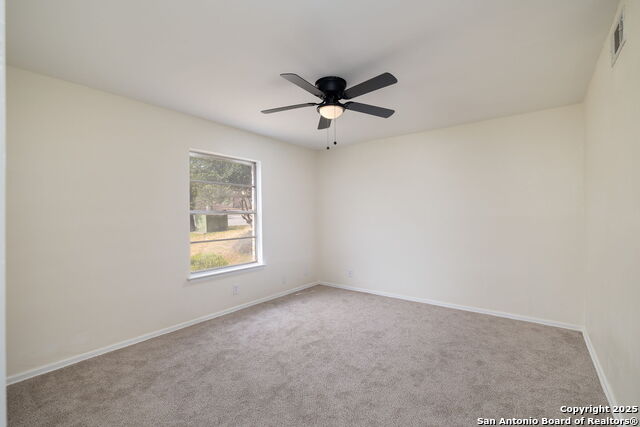 Listing photo id 5 for 6123 Farragut