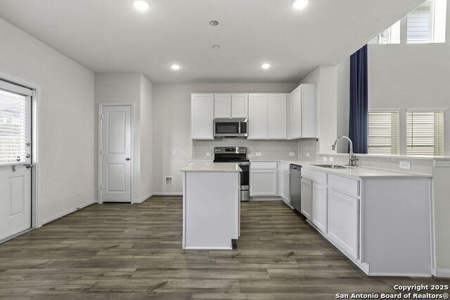 Image 6 of 25 For 2625 Lupton Leap