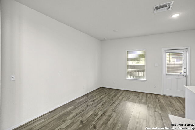 Image 9 of 25 For 2625 Lupton Leap