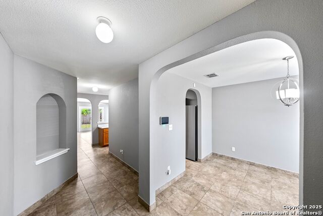 Image 11 of 32 For 9722 Marbach Canyon