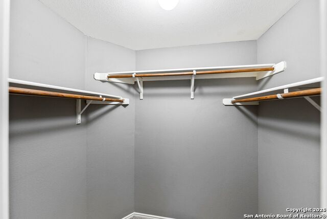 Image 25 of 32 For 9722 Marbach Canyon