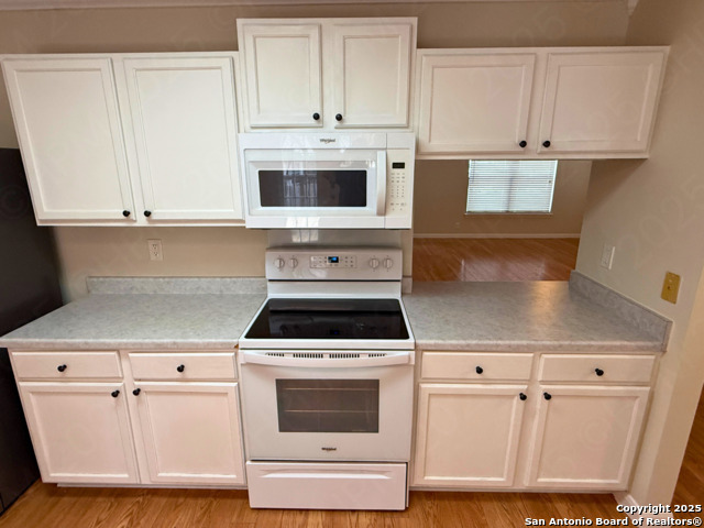 Image 10 of 24 For 8771 Park Olympia