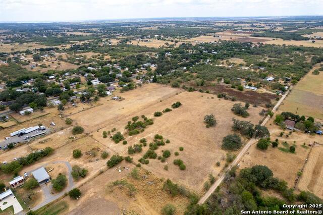 Image 36 of 43 For 5425 Lone Oak