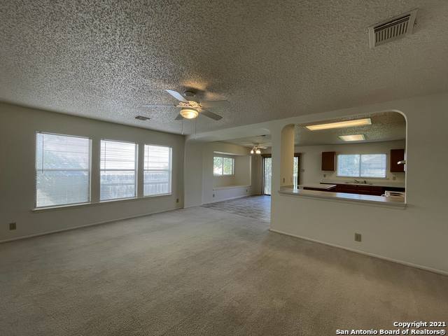 Image 10 of 18 For 10462 Pine Glade