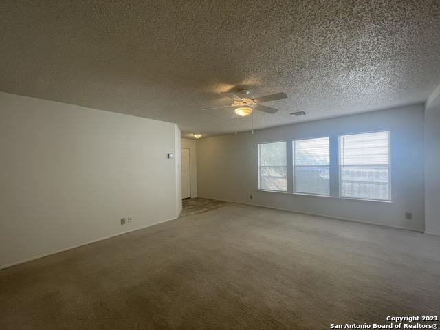 Image 9 of 18 For 10462 Pine Glade