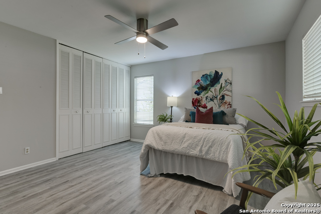 Listing photo id 20 for 8422 Silverstar